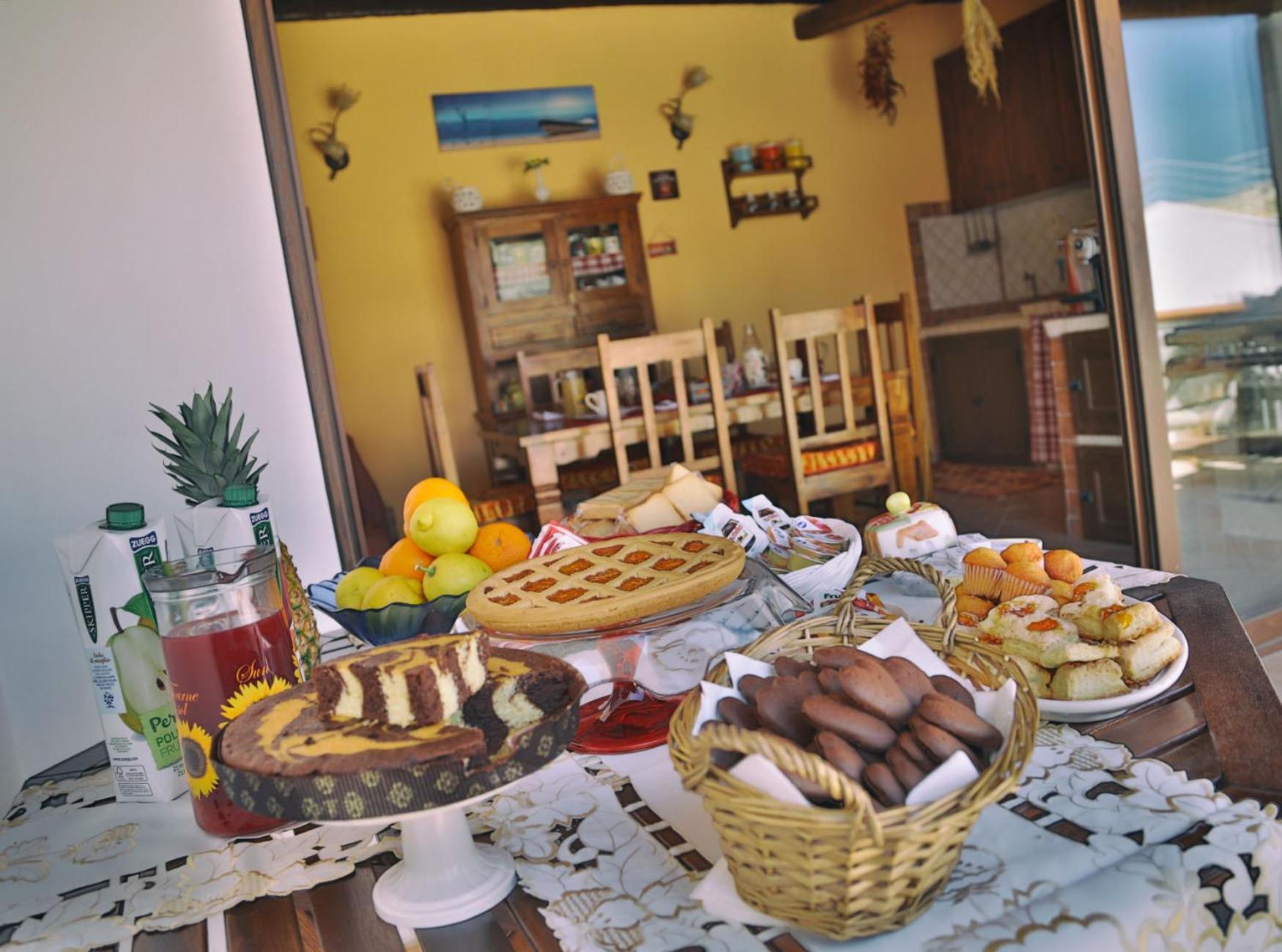 B&B Il Girasole Balestrate ภายนอก รูปภาพ