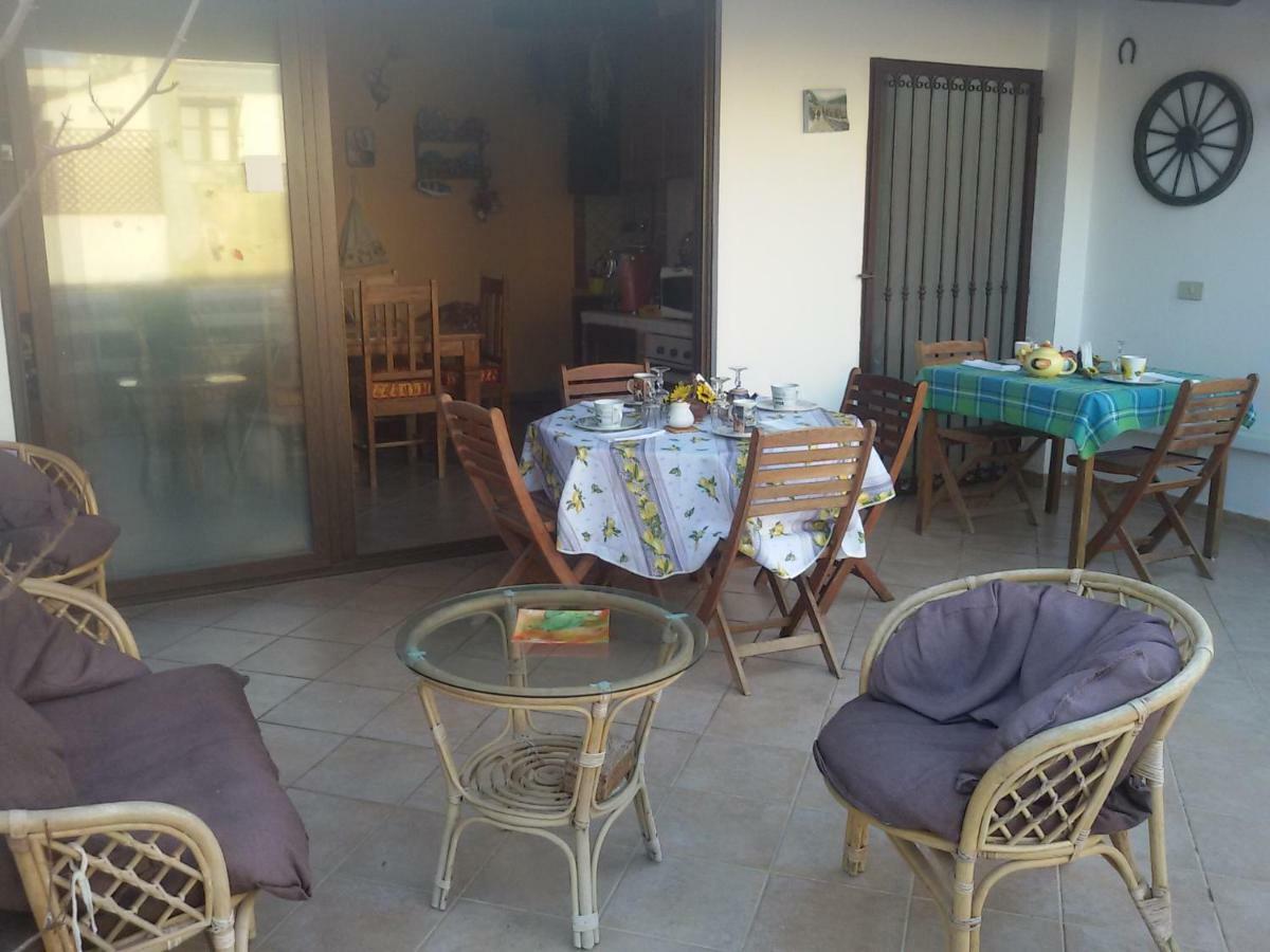 B&B Il Girasole Balestrate ภายนอก รูปภาพ
